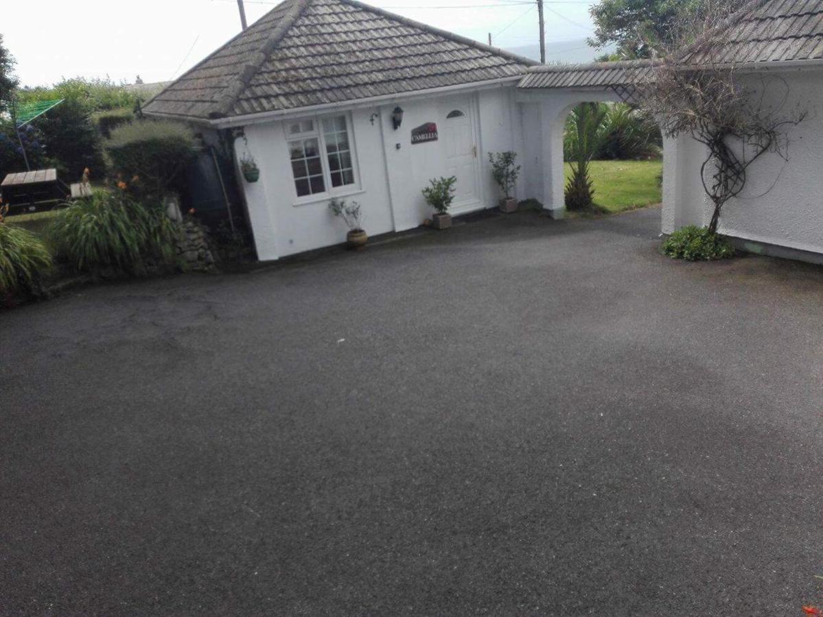 Camellia Chalet Germoe Bagian luar foto